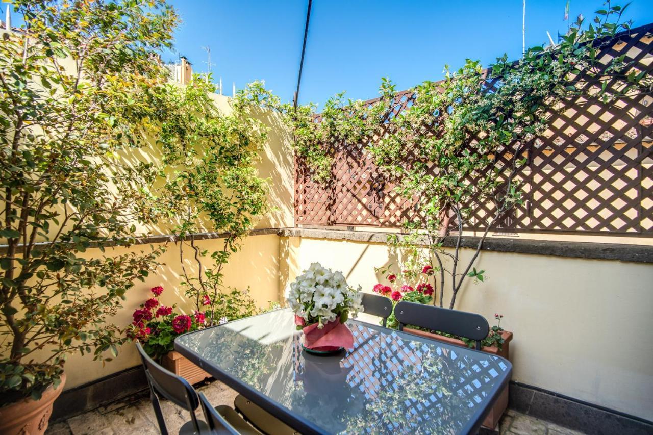 Apartmán Trevi'S Roof Terraces Řím Exteriér fotografie